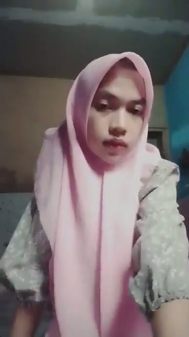 Yani Gadis Jilbab Cantik Colmek Sampe Basah - DoodStream.mp4