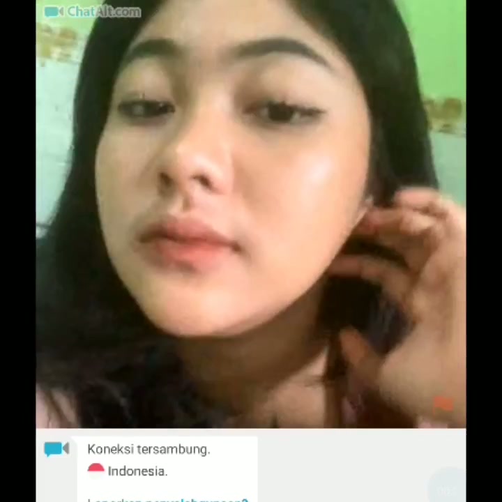 Ome Tv ZP234 Ketemu SPG Pamer Toket Gede OmeTV.mp4 - PoopHD.mp4