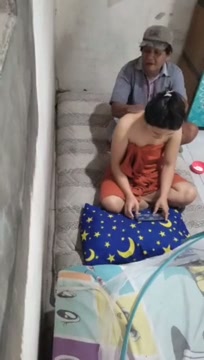 Kesempatan tukang pijit sama ABG