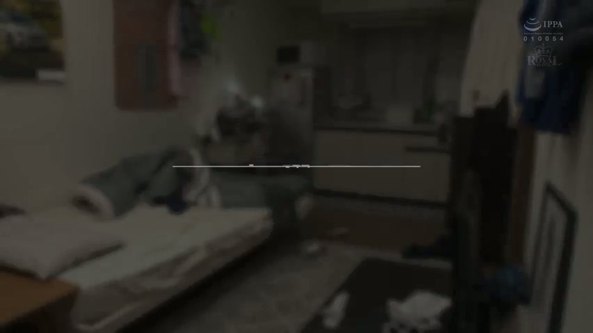 [ROYD-132] I Was Inadvertently Seduced by My Boyfriend’s Friend Who Stays Over Every Day, and I Became Unable to Gather My Courage - Amiri Saito