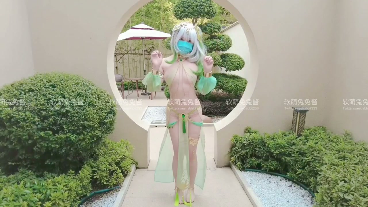 软萌兔兔酱 (SweetRabbit233) cosplay Nahida Pool - Genshin Impact (1)