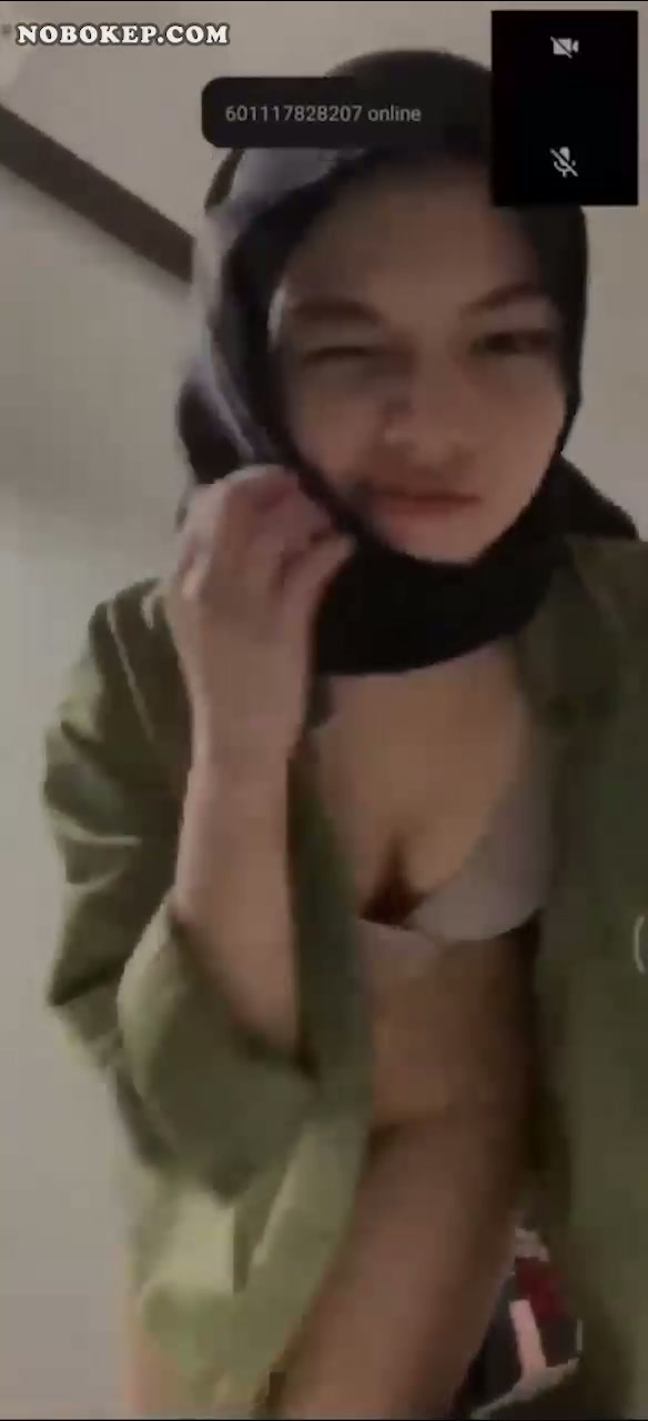 Bokep Indo VCS Hijab Cantik Uting Coklat