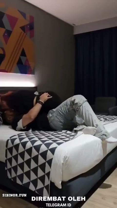 Cewek Pirang Jadi Korban Genjotan Daddy Ash Video Terbaru.mp4