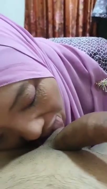 Video Bokep Ibu Guru Jilbab Ungu - pekobs