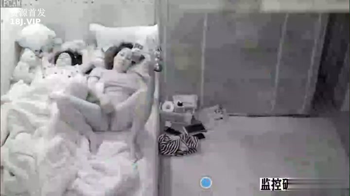 Vcs di samping anaknya