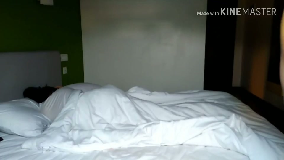 lagi tidur di ganggu - DoodStream - DoodStream