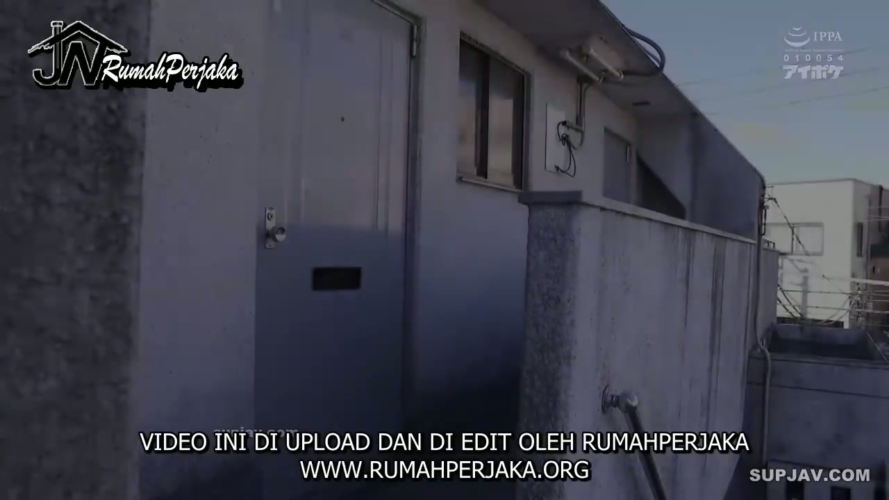 Jav Sub Indo – Menyerahkan Tubuhku Buat Bayar Hutang Adikku – Miu Shiromine