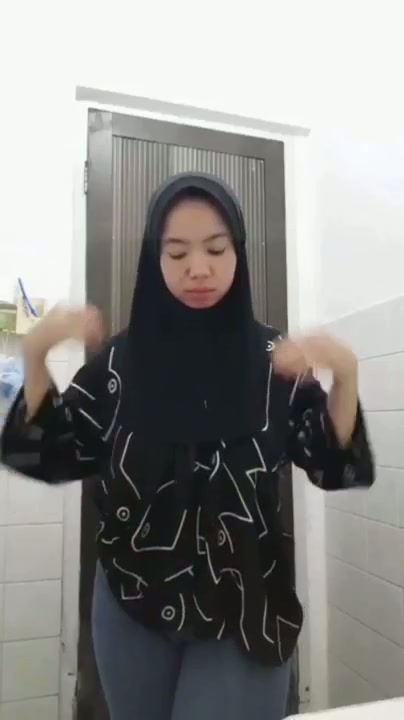 Mahasiswi ukhti berjilbab toge