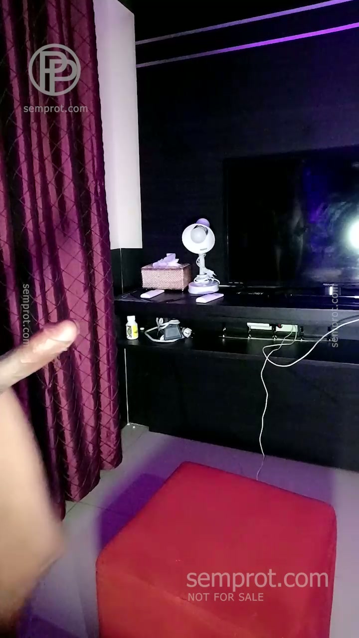 #1 SHERLY DEWI DILOTENG MALAM YANG SYAHDU. AKU LAYANIN OJOL BULUK