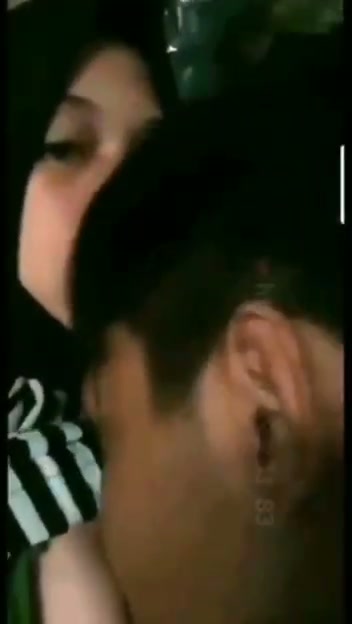 ABG Nyusuin Pacar Ampe Digigit.mp4