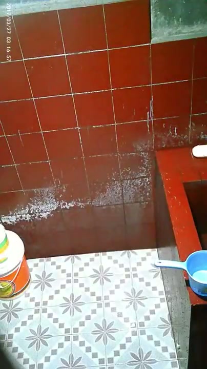 [] - Ngintip di Kos Putri