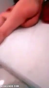 Bokep Tobrut Indo Jilbab Ngewe Ayam Kampus Brutal di Hotel - BlantekDood69