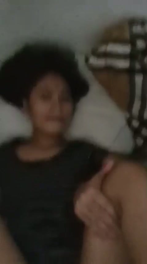 cewenya baru pertama kali.mp4