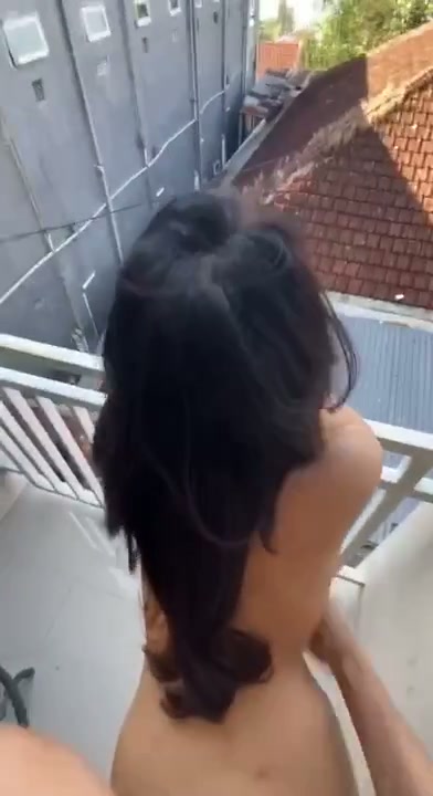 ABG lagi ngewe di balkon hotel