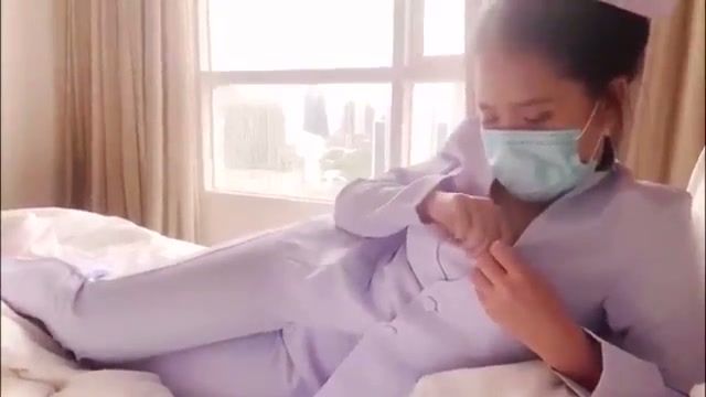 Ngewe Sama Perawat Cakep Menggoda