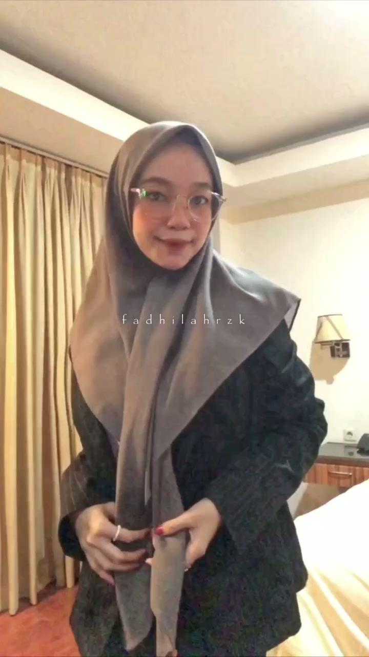 Fadhilarzk 01 - PoopHD.mp4