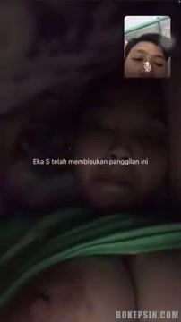 Bokep Eka VCS Bareng Pacar Toket Gede - nonhijab esempeh esemah pawg goyanglidah remastetek nyusu paizuri BOKEPSIN