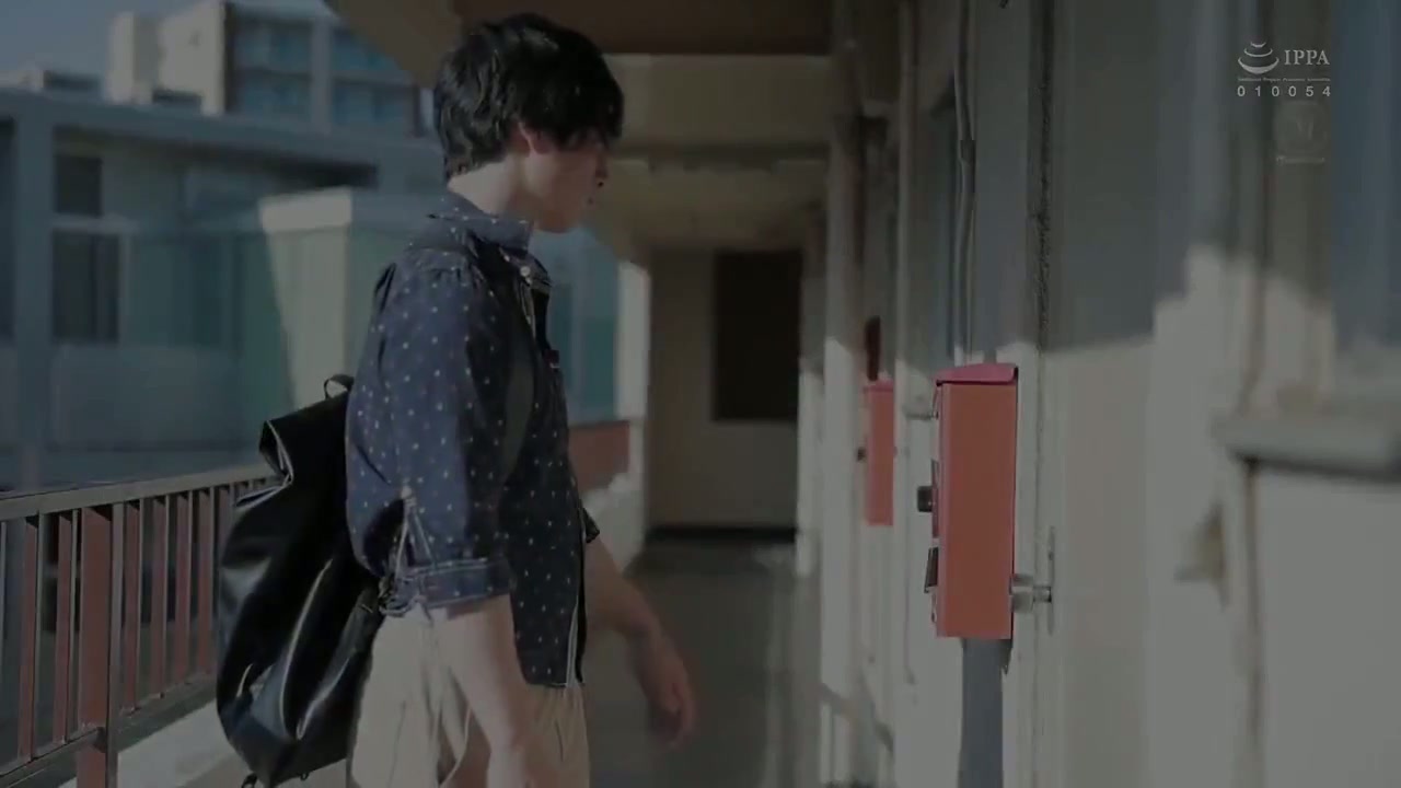 DASD-710 - Kisah Perselingkuhan Youtuber Sexy dan Asistennya - Eimi Fukada - PoopHD.mp4