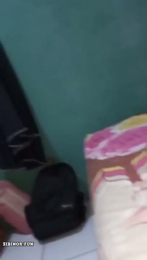 Ibu muda ngw pas lagi hamil