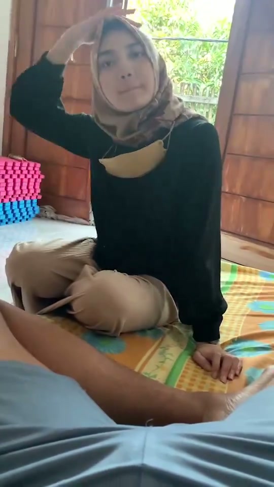 Hijab Miss DV [TG] - 1.mp4