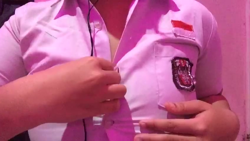 ABG SMA TOKETNYA GEDE BANGET INI