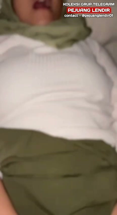 Ajirah ibu Guru Hijab - Desahnya enak banget - PoopHD - PoopHD.mp4