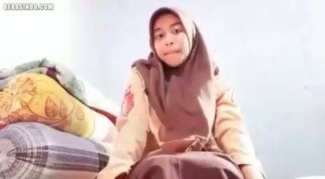Juwita Ukhti Pramuka Kobel Memeknya Becek