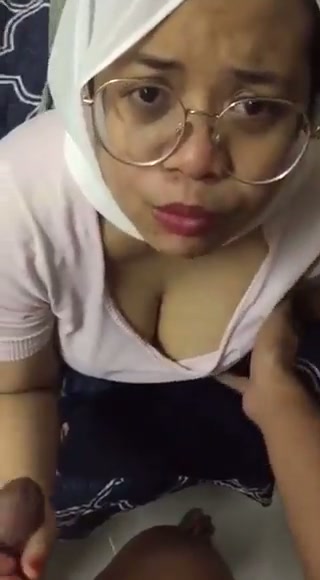 TANTE YANA TOBRUT BINAL 01 - DoodStream