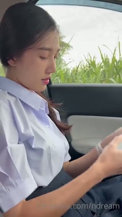 jemput adek imut pulang sekolah, belok in ke kebon bentar buat dimasukin kntol