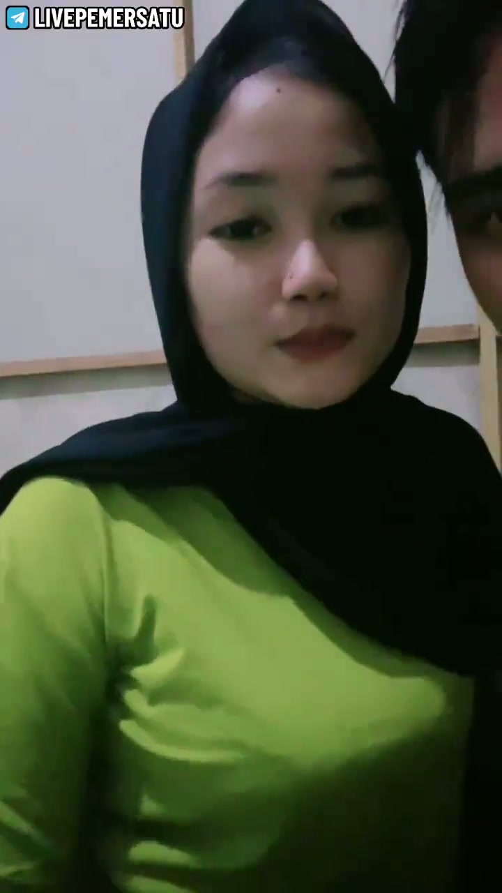 BUNDA ANITA LIVE NGEN BARENG PACAR MUDANYA.mp4 - PoopHD.mp4