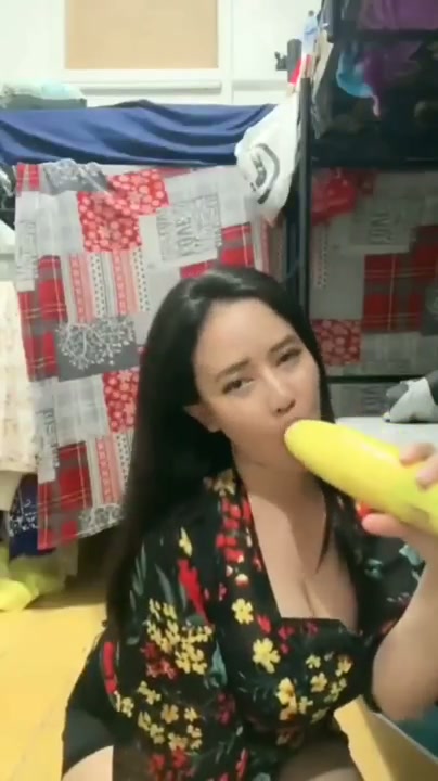 Berlian Ochi (5) - DoodStream.mp4