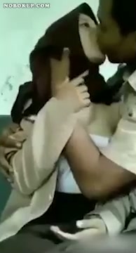 Bokep Indo Viral Hijab Seragam Pramuka Ngentot