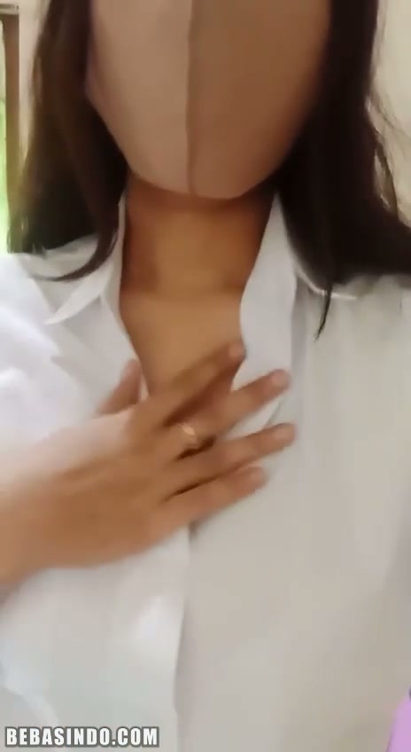 Bokep Indo SMA Tobrut Colmek Masih Pakai Seragam - BOKEPSIN COM.mp4