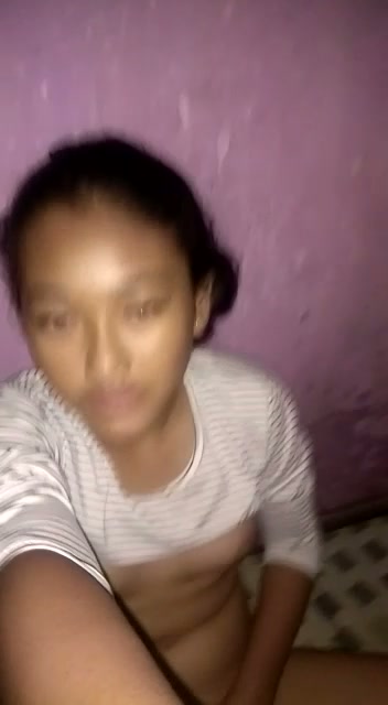 Sindi Memek Tembem - (4).mp4