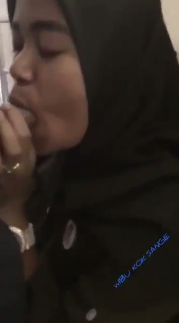 Jilbab masih polos 2.mp4