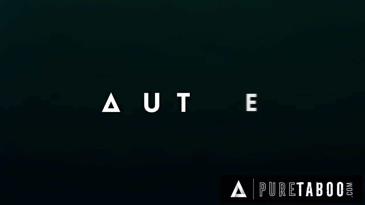 Charles Dera & Codi Vore Check On Their Stepdaughter Coco Lovelock & Her VR Birthday Gift