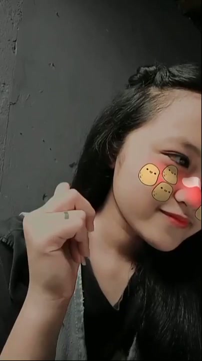 Nadhi colmek sampe keluar cairan putih