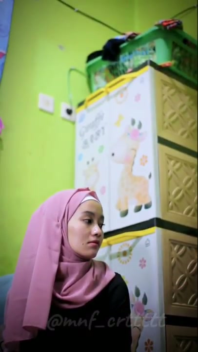 Zahira Murid Pesantren