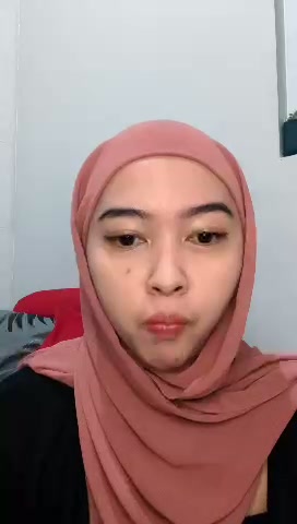 caca hijab cantik