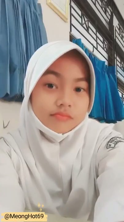 Fika Esempeh 01 - DoodStream