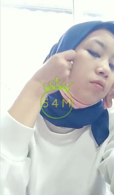 Mbak Nina Ukhti Lepas Hijab Colmek Basah - ViralFup-Watch Mbak Nina Ukhti L