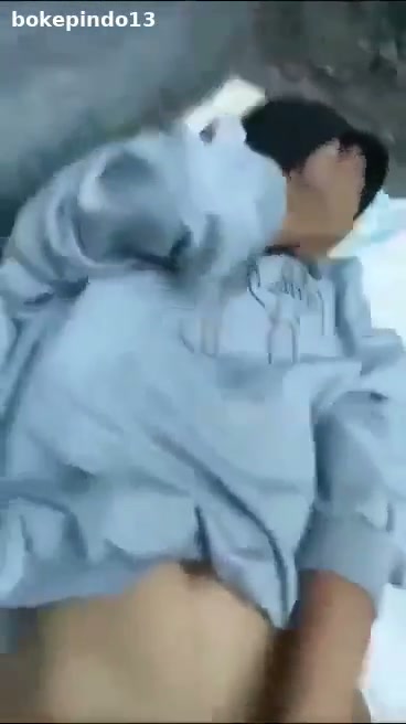 ESEMPEH Hijab Crot Dalam di Lorong