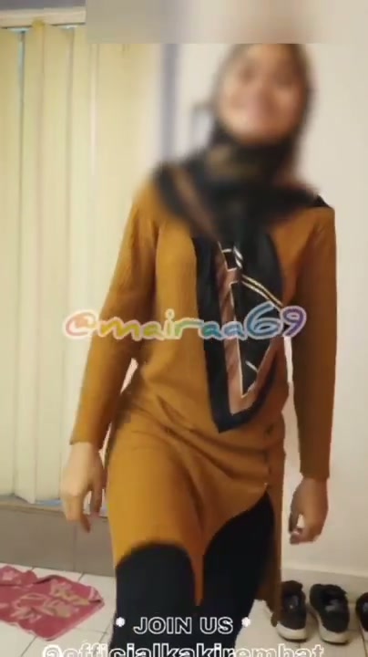 Jilbab baju coklat ngewe saat lebaran