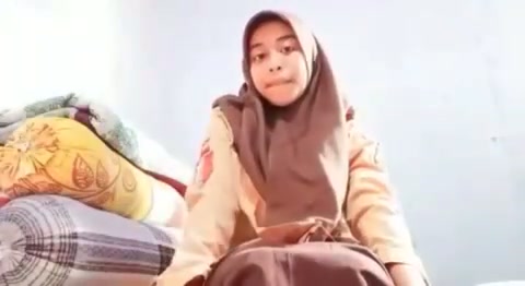 Video Bokep Pelajar Hijab SMA Baju Pramuka Colmek Ruang Bokep