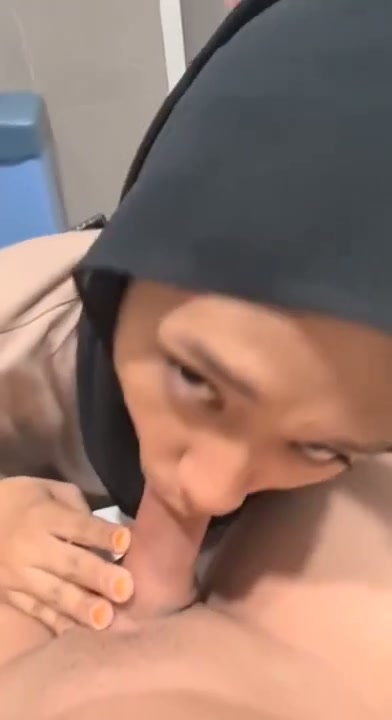 Bokep Indo SKNDAL HIJAB CANTIK NUR SARINA VID PRIBADI SAMA AYANG DISEBAR MANTAN 1