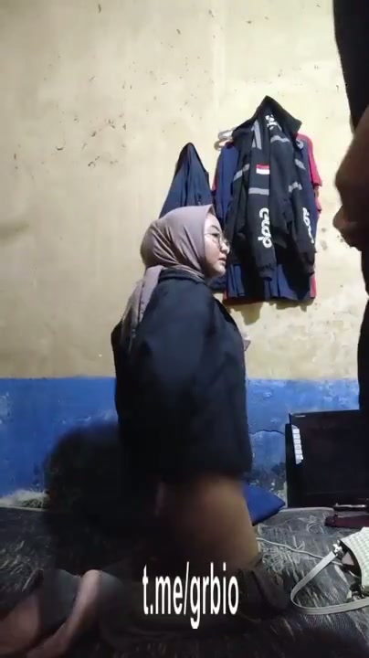 Jilbab Hitam Viral - Guru Biologi 4