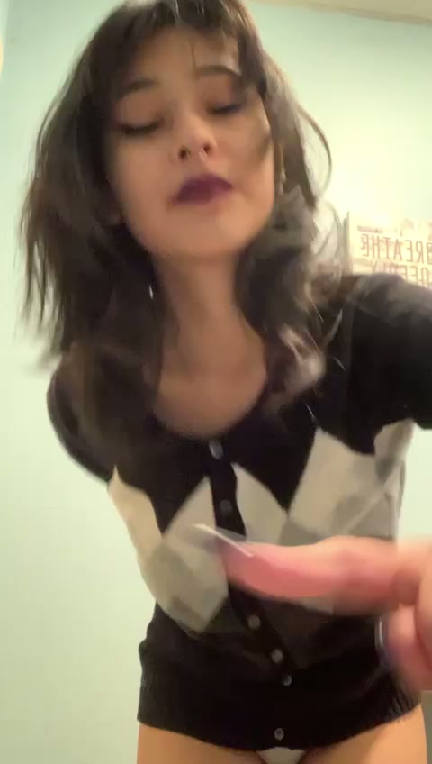 cantik tovrut 2 - PoopHD.mp4