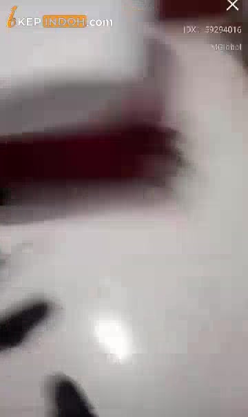 Bokep Indo - 2 Cewe Prank Kuli Sampe Ketakutan Kalau Di Suruh Bayar Full Percakapan - Bokepindoh - DoodStream