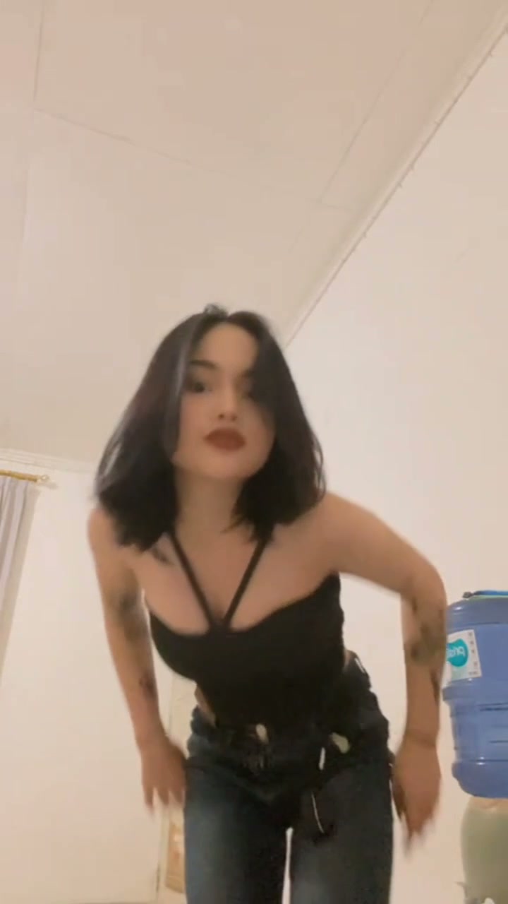 Jeje Slebew 2.mp4 - PoopHD.mp4