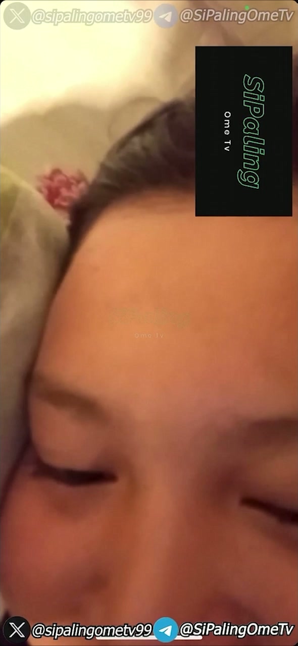 Ukhti jilbab tobrut lagi di mobil WA.mp4